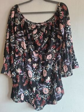 Women's XXL black floral paisley long flared sleeve & shorts romper off-shoulder